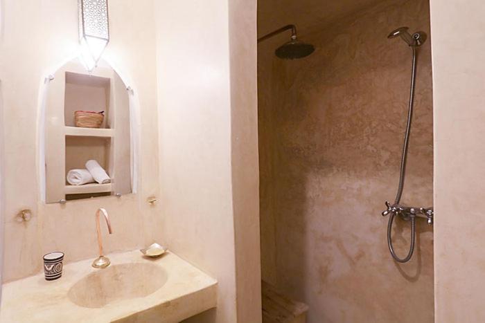 Boutique Hotel Riad Almoulouk Marrákes Szoba fotó